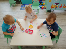 Кукла Катя в гостях Кукла Катя в гостях.